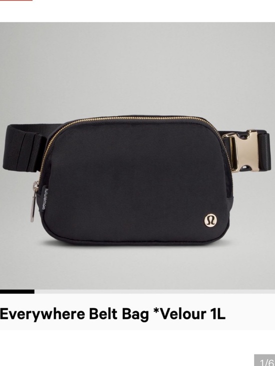 lululemon athletica Handbags - NWT Velvet Lululemon Black Everywhere Belt Bag Velour 1L Gold Hardware
